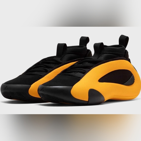 New [IG6589] MENS ADIDAS HARDEN VOL. 8 'BLACK YELLOW' Genuine Durable Mens Sz 10 - Picture 1 of 7